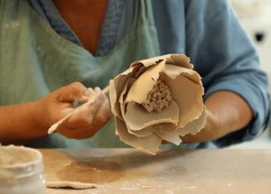 Fleur en cours de réalisation - Interview Silence ça pousse - Pascale Morin - By Rita